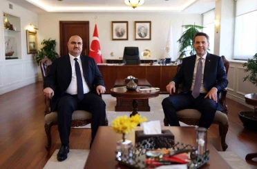 Bakan Bayraktar, Kerkük Valisi Ağa’yı ağırladı 