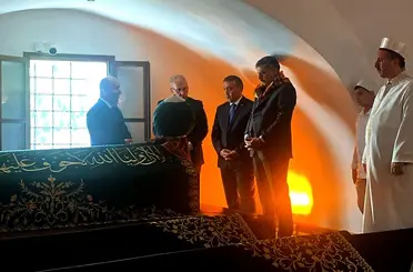 Bakan Çiftçi, Şeyh Edebali Türbesi’ni ziyaret etti
