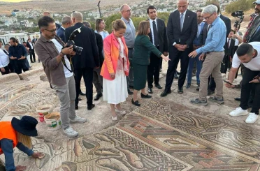 Bakan Ersoy, Dülük Antik Kenti’nde müzik dinletisine katıldı 