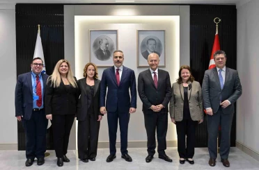 Bakan Fidan, BM Mülteciler Yüksek Komiseri Salih ile görüştü 