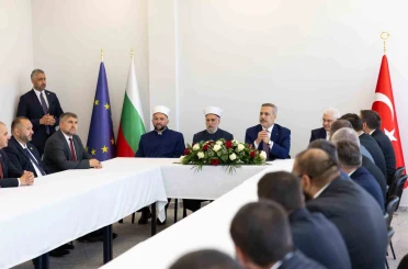 Bakan Fidan, Sofya Yüksek İslam Enstitüsü’nü ziyaret etti