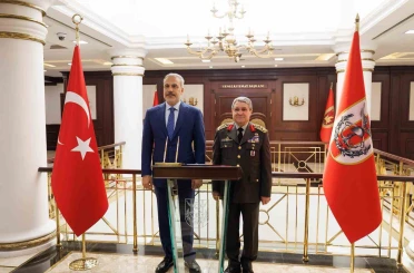 Bakan Fidan’dan Genelkurmay Başkanı Orgeneral Bayraktaroğlu’na ziyaret 