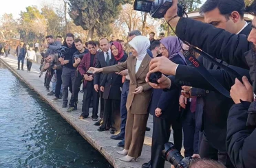 Bakan Göktaş Balıklıgöl’ü gezdi 