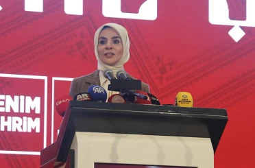 Bakan Göktaş: "Günümüzde hanelerin yüzde 57'sinde 18 yaş altı çocuk yok"