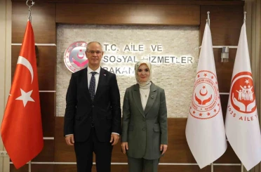 Bakan Göktaş, KKTC Çalışma ve Sosyal Güvenlik Bakanı Hasipoğlu ile bir araya geldi 