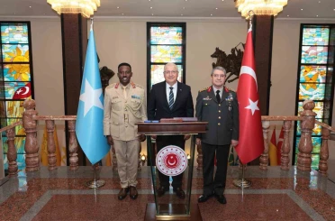 Bakan Güler, Somali Genelkurmay Başkanı Mohamud ile görüştü