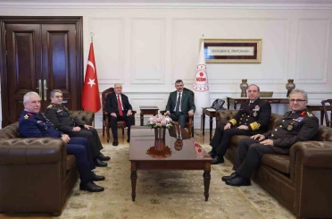 Bakan Güler ve komuta kademesinden İçişleri Bakanı Çiftçi’ye ziyaret 
