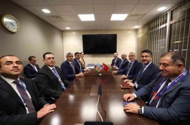 Bakan Işıkhan, ILO 114. Uluslararası Çalışma Konferansı kapsamında ikili görüşmeler gerçekleştirdi 