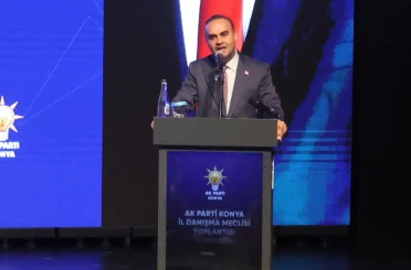Bakan Kacır: "Ay yıldızlı bayrağımızı kendi uzay aracımızla Ay’a ulaştıracağız"