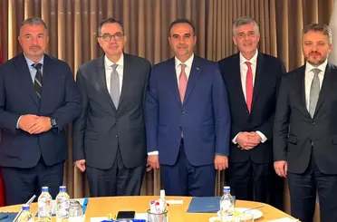 Bakan Kacır, IFC heyeti ile bir araya geldi
