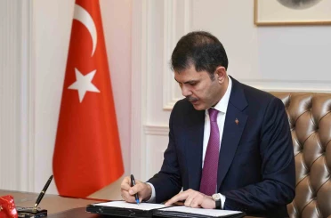 Bakan Kurum: "12 bin 800 yavru flamingo Tuz Gölü’nde yaşam buldu" 