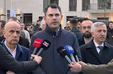 Bakan Kurum: "Hep birlikte devlet millet omuz omuza mücadele ortaya koydu" 