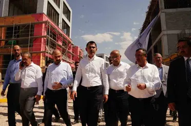 Bakan Kurum’un ismi Malatya’da oy birliği ile bir caddeye verildi
