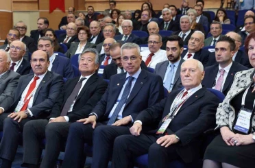 Bakan Memişoğlu: "5 bin nakil ve 149 nakil merkeziyle dünyaya örnek oluyoruz" 