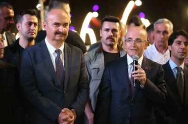 Bakan Şimşek: "Batman’da muazzam bir hizmet fırtınası var" 