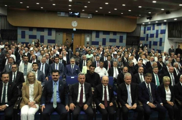 Bakan Şimşek, İzmir’de iş dünyasıyla buluştu 