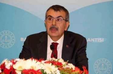Bakan Tekin: "Özel okullarda öğretmenlerin ortalama maaşı 40 bin lira" 