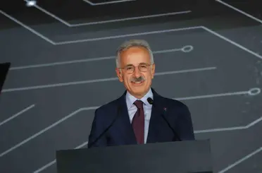 Bakan Uraloğlu: "1 Nisan 2026’da başlayan 5G’de 45 milyon aboneye ulaştık"
