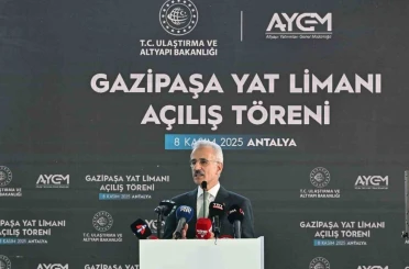 Bakan Uraloğlu: "Antalya-Mersin Bölünmüş Yol Projesinde 440 kilometrenin 400 kilometresini bitirdik" 