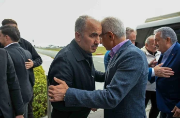 Bakan Uraloğlu: "Hayatı en kısa sürede normale döndürmek için tüm ekiplerimiz gece gündüz çalışıyor" 