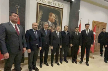 Bakan Yumaklı’dan Eskişehir Valiliği’ne ziyaret 