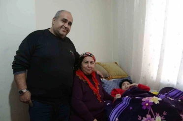 Baldızının vasiyetine 10 yıldır ’evlat’ gibi bakıyor: ’Yaşamaz’ dediler, canları oldu 