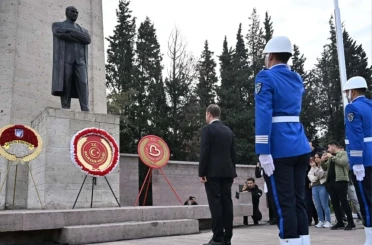 Balıkesir, 10 Kasım’da Ata’sını andı 
