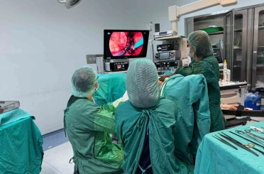 Balıkesir’de 25 santimetrelik kist izsiz yöntemle alındı 