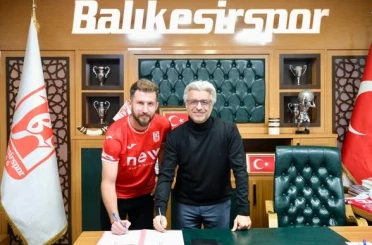 Balıkesirspor Akın Arıcan’a imza attırdı 