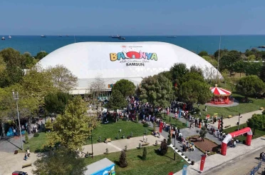 Balonya ilk 6 günde 13 bin 630 çocuğu ağırladı 