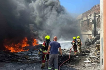 Bandırma’da Depo Yangını 