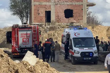 Başakşehir'de inşaatta göçük: 1 işçi toprak altında