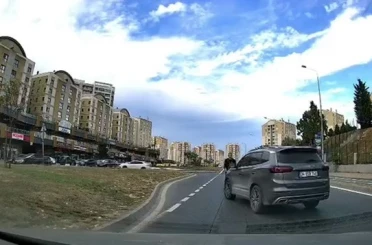 Başakşehir’de yol verme kavgasında akıl almaz olay 