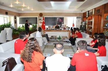 Başarılarını Başkan Topaloğlu ile paylaştılar 