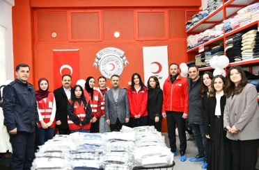 Başiskele’de dayanışma mağazası hizmete açıldı 