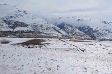 Başkale beyaza büründü 