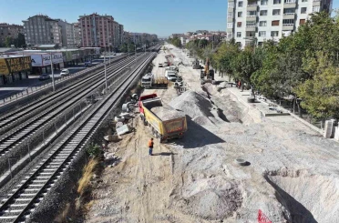 Başkan Altay: "Banliyö hattıyla daha hızlı, güvenli ve konforlu bir ulaşım imkanına kavuşacağız" 