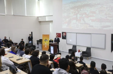 Başkan Altay Gençleri Boykot Konusunda Duyarlı Olmaya Çağırdı