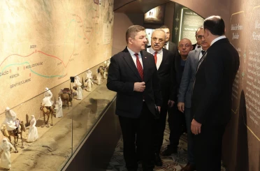 Başkan Altay, Şeb-i Arus İçin Konya’daki Uluslararası Heyetleri Ağırlıyor