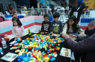 Başkan Altay tüm çocukları ve ailelerini ara tatilde Konya Bilim Merkezi'ne davet etti