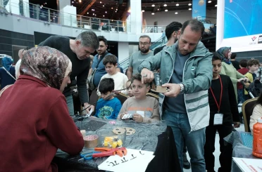 Başkan Altay Tüm Öğrencileri Ara Tatil Boyunca Bilim Merkezi’ndeki “Matematik Haftası” Etkinliklerine Davet Etti