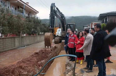 Başkan Aras, 502 milyonluk yol ve altyapı yatırımını yerinde inceledi 
