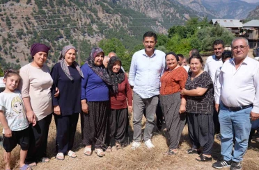 Başkan Atlı, kırsal mahallede vatandaşlarla buluştu 
