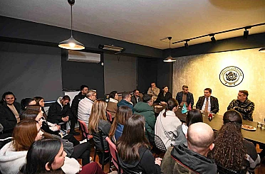 Başkan Aydın’dan gençlere destek 