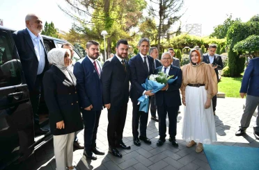 Başkan Büyükkılıç, AK Parti Genel Başkan Yardımcısı Demir’i ağırladı 