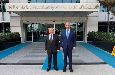 Başkan Büyükkılıç, DHMİ Genel Müdürü Çakmak’ı ziyaret etti 