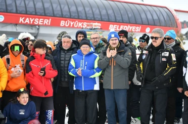 Başkan Büyükkılıç, genel müdür ve federasyon başkanı Şahin’e şehri ve Büyükşehir’in tesislerini tanıttı 