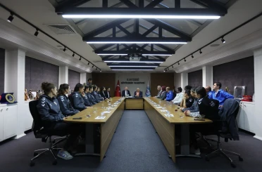 Başkan Büyükkılıç; Melikgazi Kayseri Kadın Basketbol Takımı’nı ağırladı 