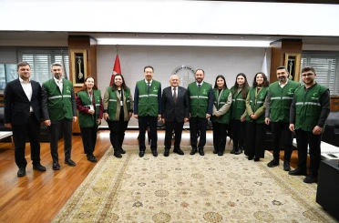 Başkan Büyükkılıç, Yeşilay Kayseri Şubesi’nin yeni yönetimini ağırladı 