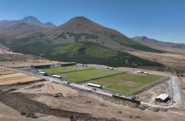 Başkan Büyükkılıç’tan Erciyes’e uluslararası standartlarda atletizm pisti projesi 